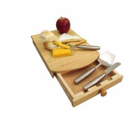 4 PIECE CHEESE KNIFE SET WITH RUBBER WOOD BOARD GREAT DEALS