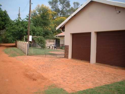 4 slaapkamer  te huur in Leeuwfontein