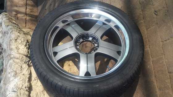 4 x 6 hole 20quot Achilles Desert Hawk UHP tires with rims for sale