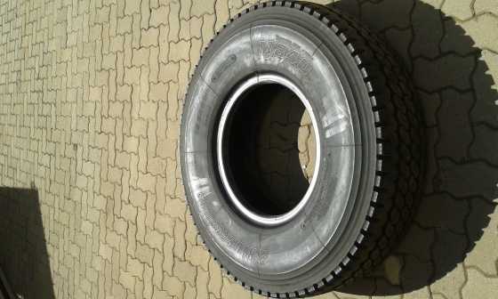 4 x Bridgestone 12.00R20 B840 for sale