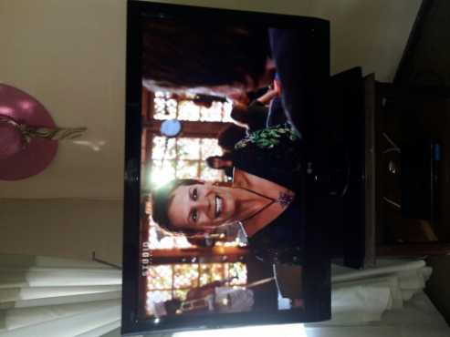 42quot LG full HD lcd TV for sale