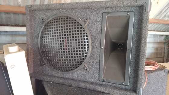 4x PA speakers for sale