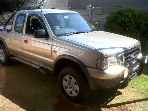 4x2 Ford Ranger XLT Super Cab for Sale