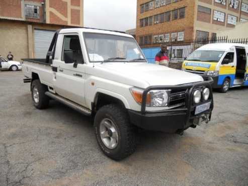 4x4 2006 Toyota Land Cruiser 4.5L Single Cab Bakkie 24 Valve