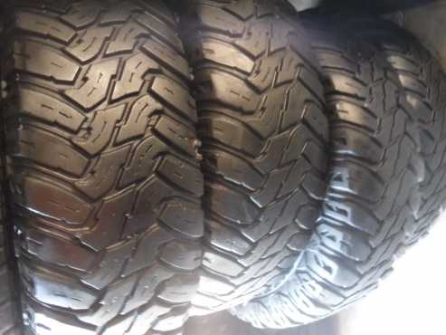 4xDiscoverer Cooper STT tyres 2457017,7mil tread