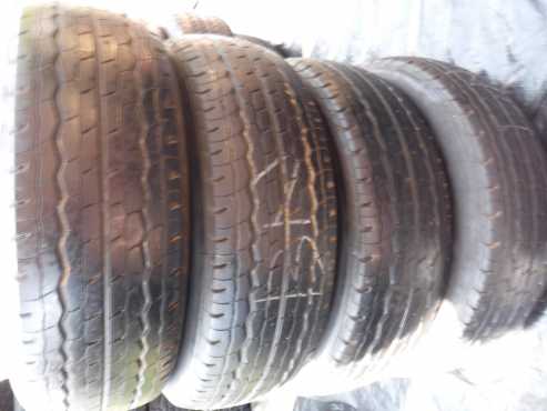 4xDunlop SP Endura tyres 2457515,Close to 80 percent tread