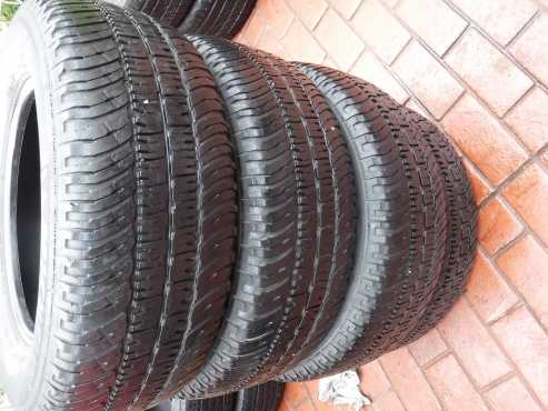 4xMichelin LTX AT tyres 2656517,75 percent tread