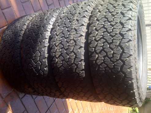 4xVelocity Raptor AT tyres 2656517,Close to 80 percent tread