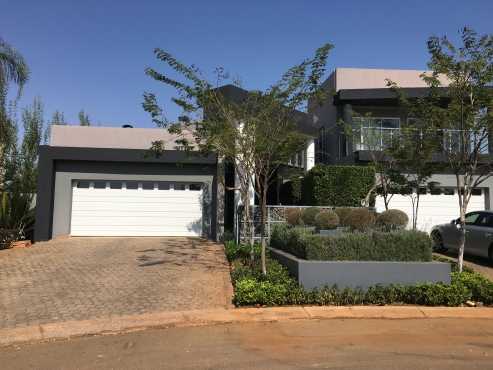 5 Bedroom House in Montana (Zambesi Country Estate)