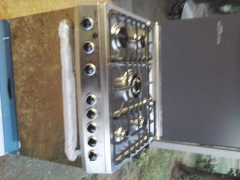 5 burner gas stove with gas oven.