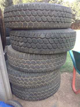 5 X BAKIE TYRES 100 TRHEAD 22575R16