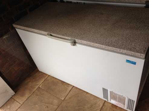 520l Chest Freezer for Sale R3000