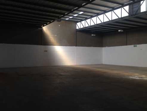 520m, WAREHOUSE TO LET, HENNOPSPARK