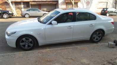 523i bmw 2009,finance available 0815004613