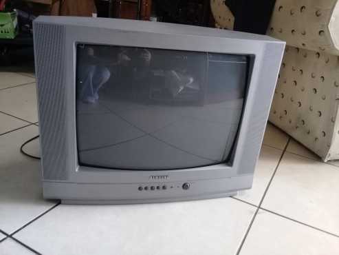 54cm Samsung television for sale