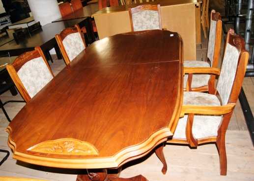 6 Piece Diningroom Set S019205A Rosettenvillepawnshop