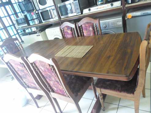 6 seater dinning table