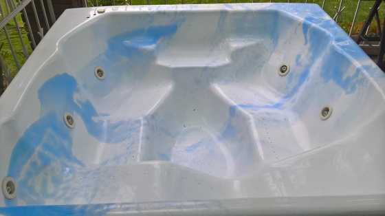 6 Seater Jacuzzi wat ek wil laat gaan