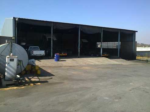 6000m2 truck yard with buildings for sale in Alberton