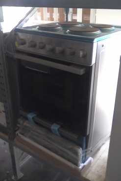 60CM Russel Hobbs Oven