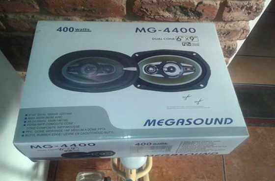 6x9 speakers om te swop vir Graphics card