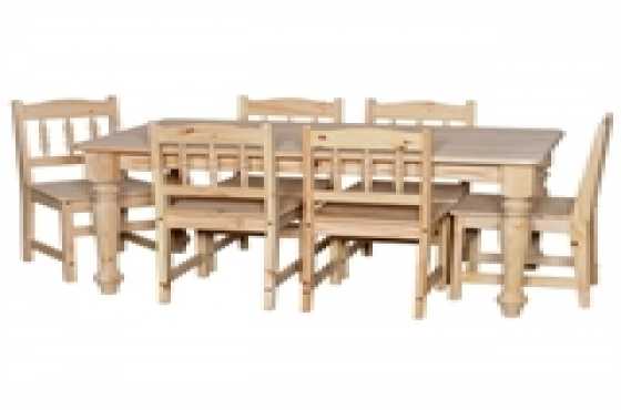 7 piece diningroom set in raw pine wood