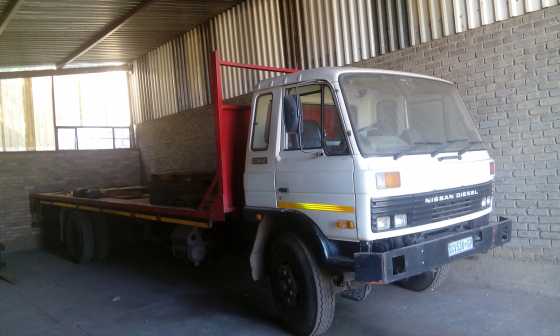 7 ton Nissan CM 12