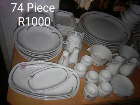 74 Piece Crockery Set