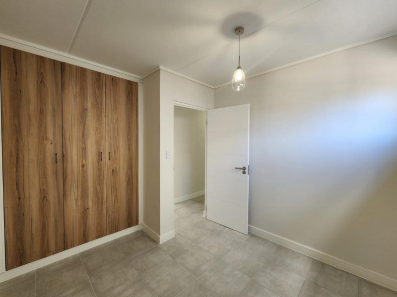 1 Bedroom Flat to Rent in Firlands