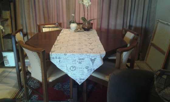 8 Seater Dining room set