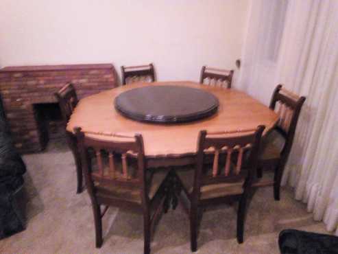 8 seater in very good condition dining room