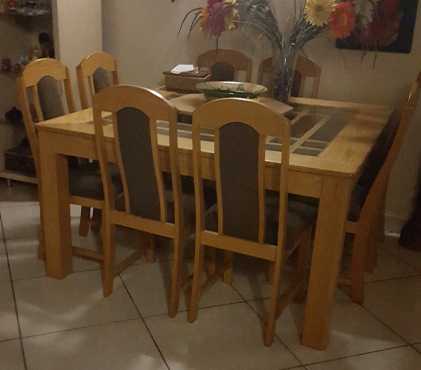 8 Seater solid oak dining room set