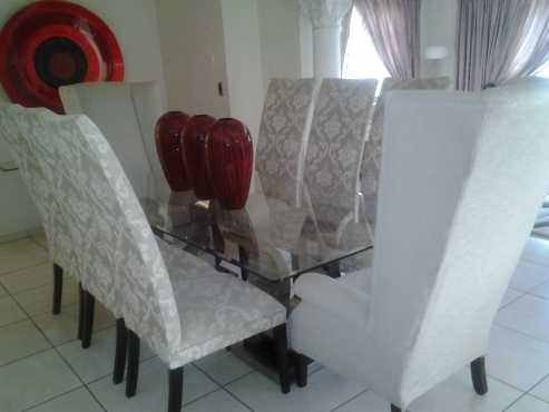 8 SITTER ITAILINE DINNING SUITE