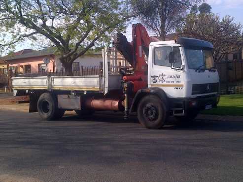 8 Ton truck to hire with drop sides and crane