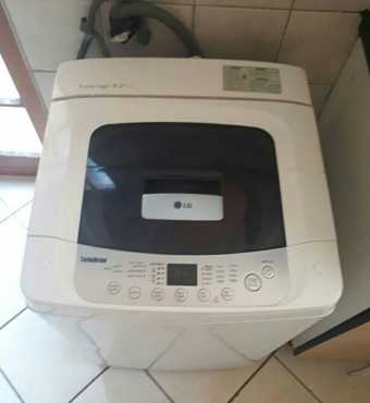 8.2 Turbo Drum LG Washing Machine