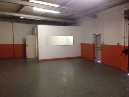 87 sq.m industrial mini unit TO LET  Denver