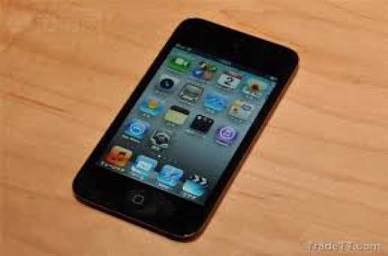 8GB IPOD TOUCH