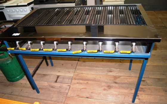 9 Burners Gas Griller S018442A Rosettenvillepawnshop