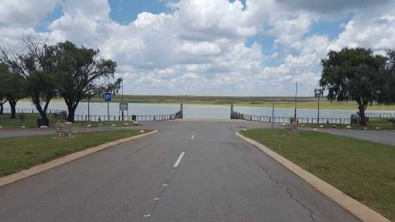 918sqm stand for sale at Bronkhorstbaai Dam
