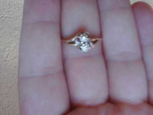 9ct gold ring with two diamonds