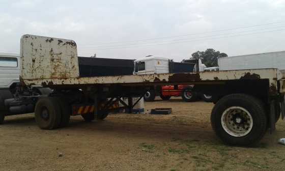 9m Flatdeck trailer