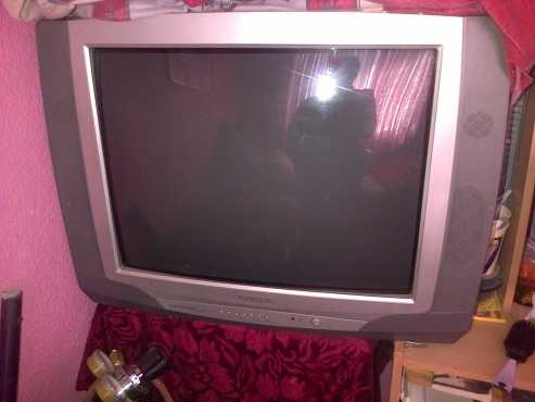 A 74 inch Sanui TV for sale with remote price can be neg. Contact me on 0844952511