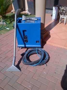 A BARGAIN INDUSTRIAL CARPET WASHER (SEMCA)