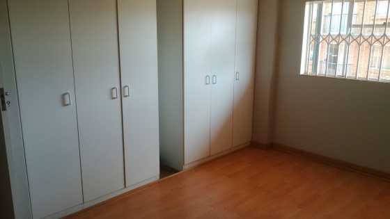 a bedroom available to rent close to centurion mall