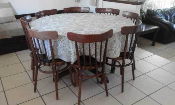 A fairpriced dining room set