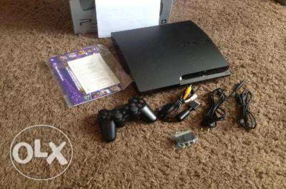 A few months old, Limited Edition Playstation 3 slimline 320gb with 1 controller amp 1 Game...
