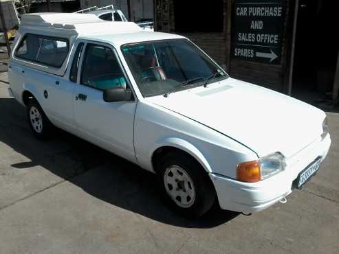 a Mazda Rustler 1.4 1991