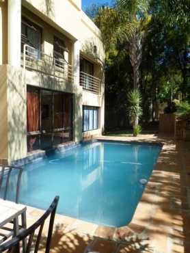 Absolutely Stunning 4 Bedroom, 4 Bathroom House FOR SALE in Faerie Glen, Pretoria East.