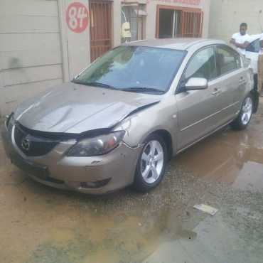 Accident damaged 2006 Mazda 3 for sale