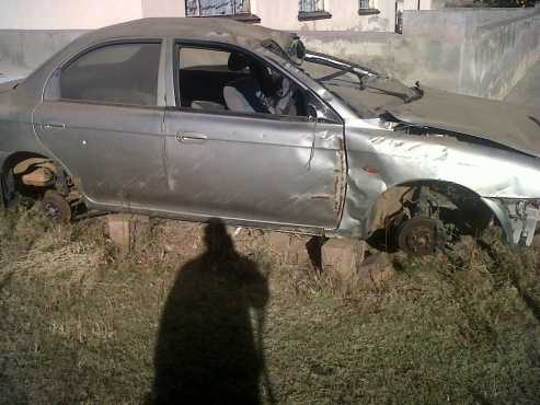 Accident damaged Kia sephia